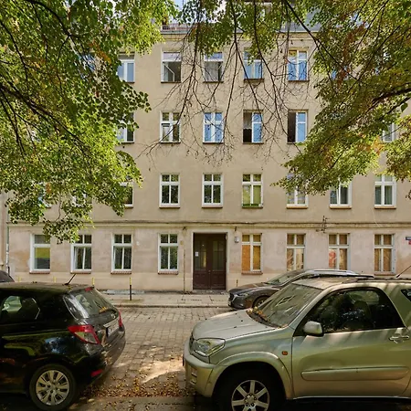 Appartement Elegant For 6 Guests Only 1 Km From Main Square By Renters